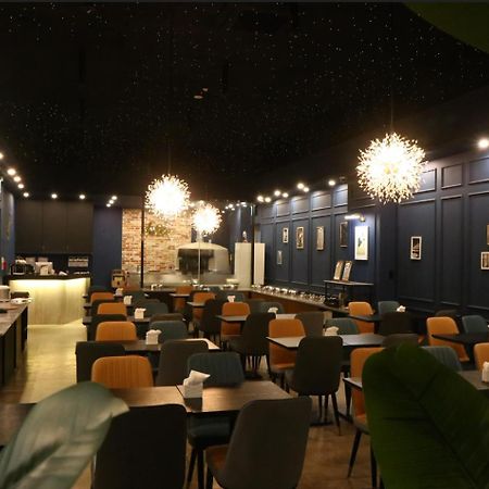 Felix By Stx Hotel & Suite Busan Exterior foto